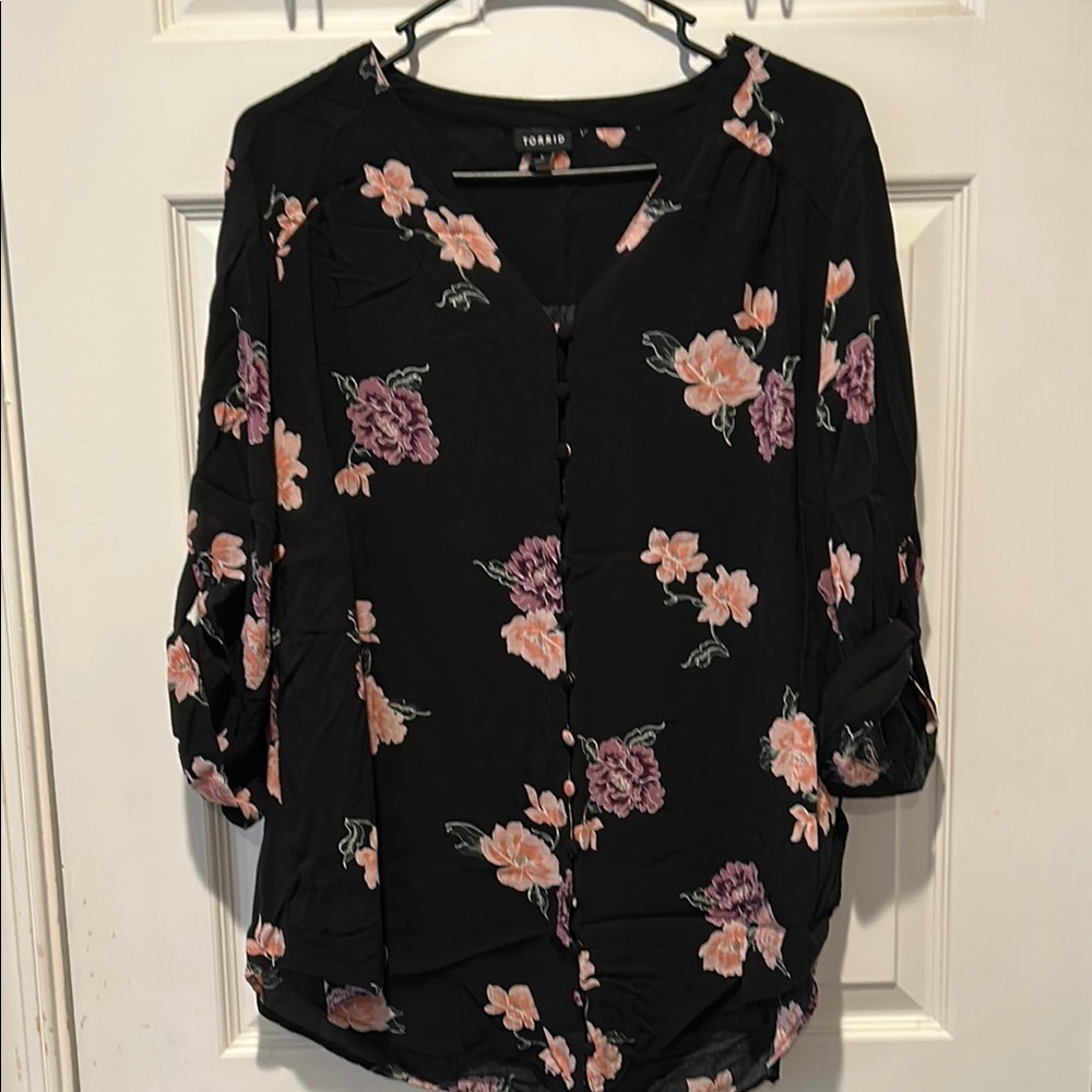 Torrid Black Floral Women's Top